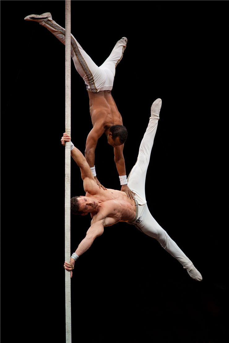Picture Of Act From Contemporary Ccircus